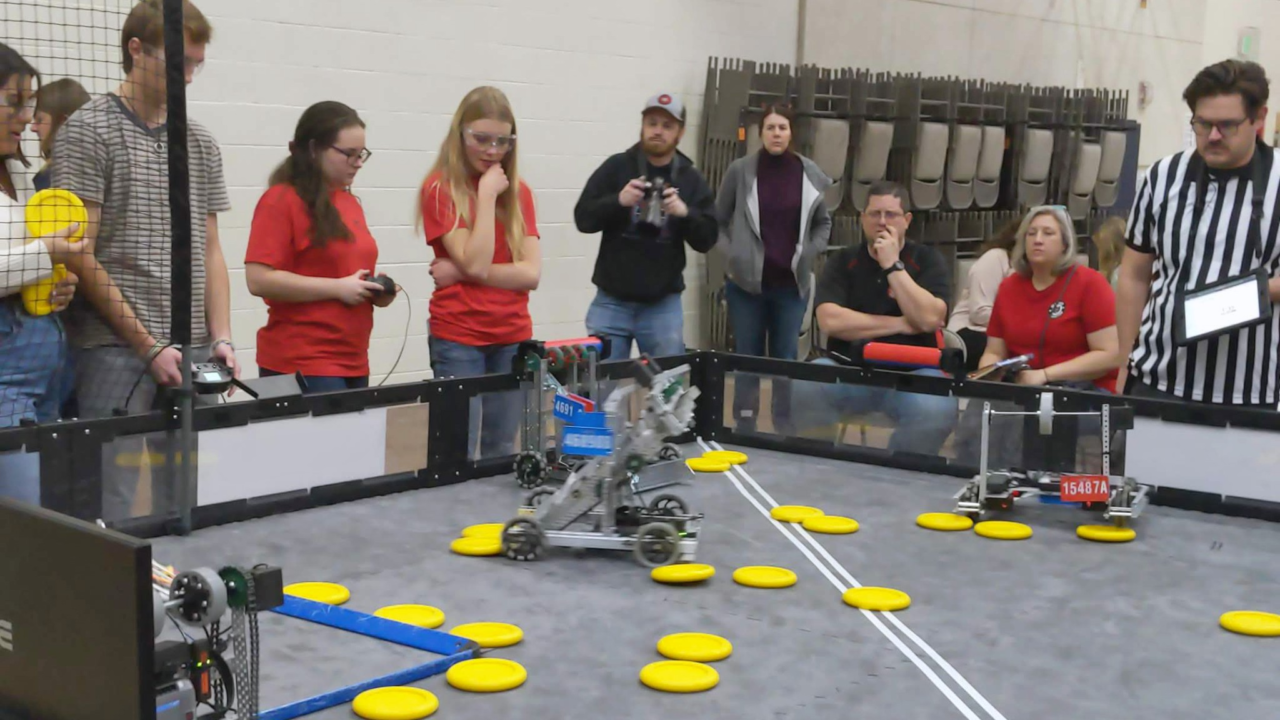 Robotics Team Competitions The Perfect Mix Of Challenge And Fun 