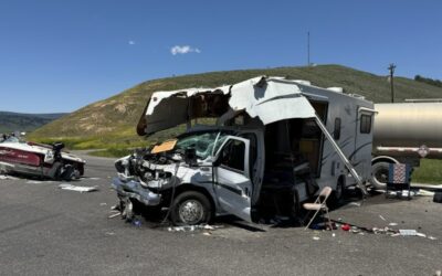 2 Sent To Hospital After RV Pulls In Front Of Semi On Highway 40