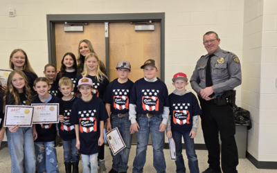 Tabiona 5th Graders Enjoy D.A.R.E. Graduation